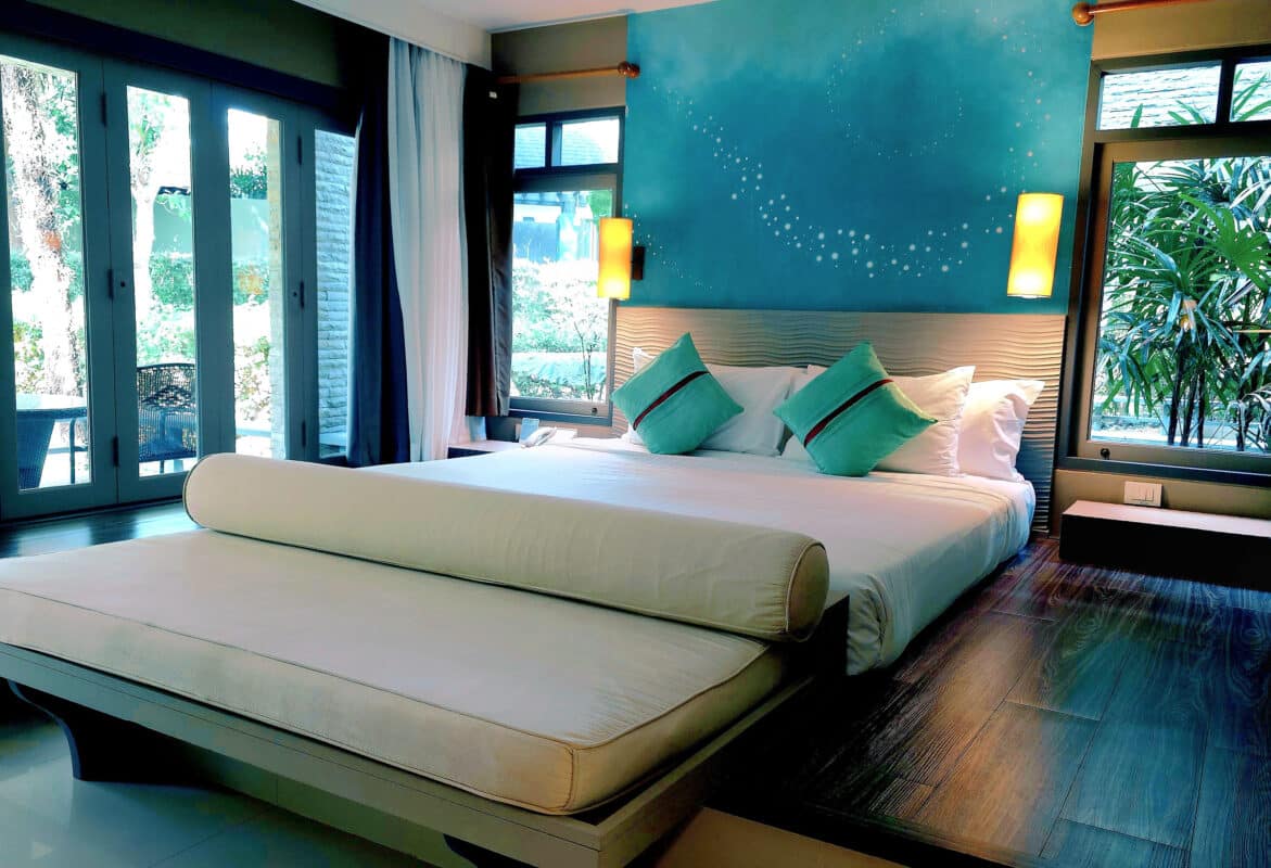 ดีลักซ์ การ์เด้น เมอร์เคียว